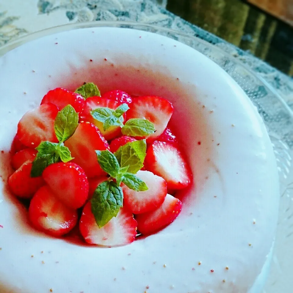 🍓濃厚いちごババロア🍓|bobbinさん