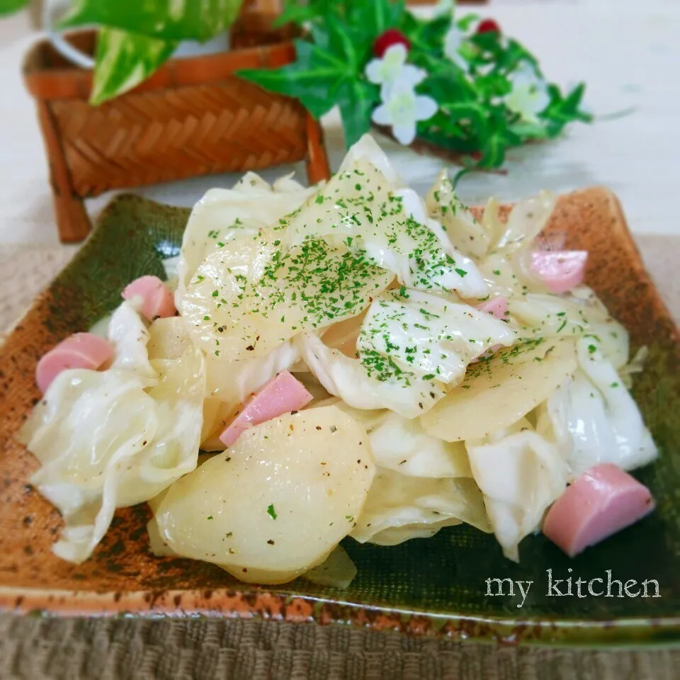 かおりんの ザク切りキャベツと薄切りポテトのやみつきサラダ♪|Kaorinboさん