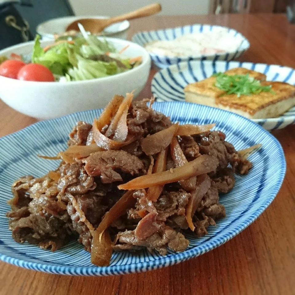 牛ごぼうしぐれ煮|まりおさん