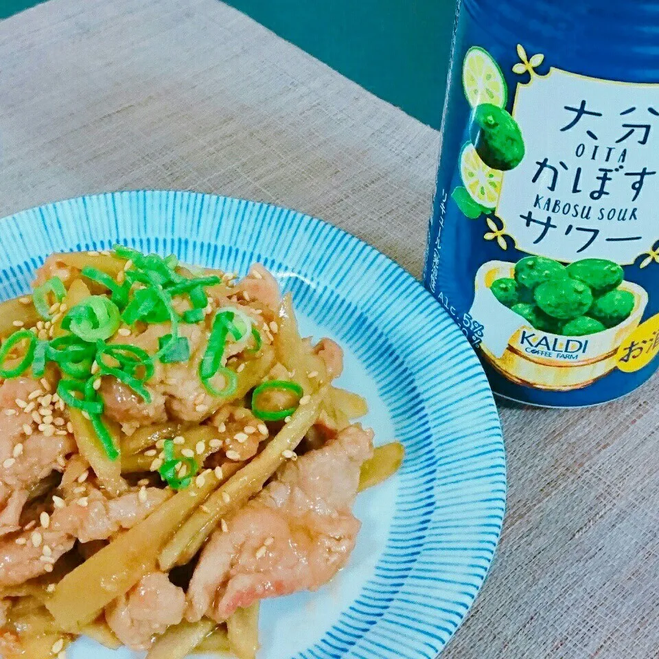 からビーさんの🐷豚ごぼうのピリ辛ごま味噌炒め🐷|bobbinさん