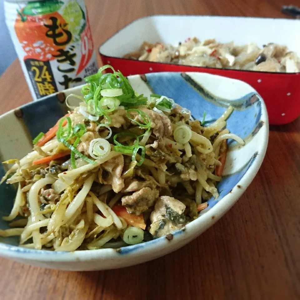 高菜in豚骨ラーメン風もやし|まりおさん