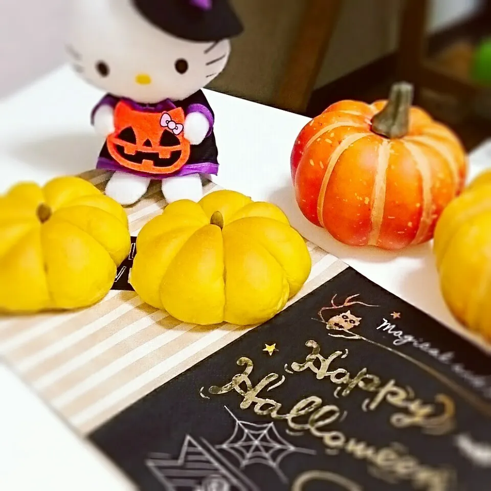 まなまなちゃんの🎃かぼちゃパン🎃|bobbinさん