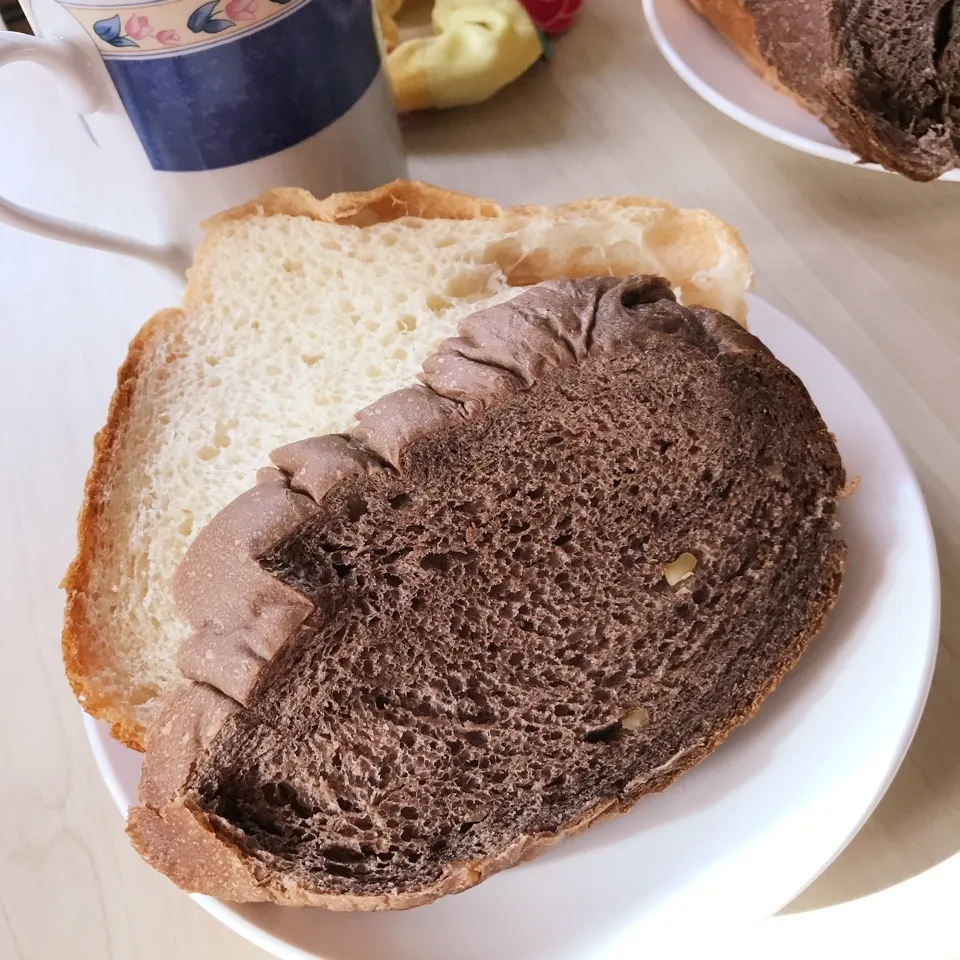 Snapdishの料理写真:HBでオレオ食パン＆メープル食パン|このみんさん