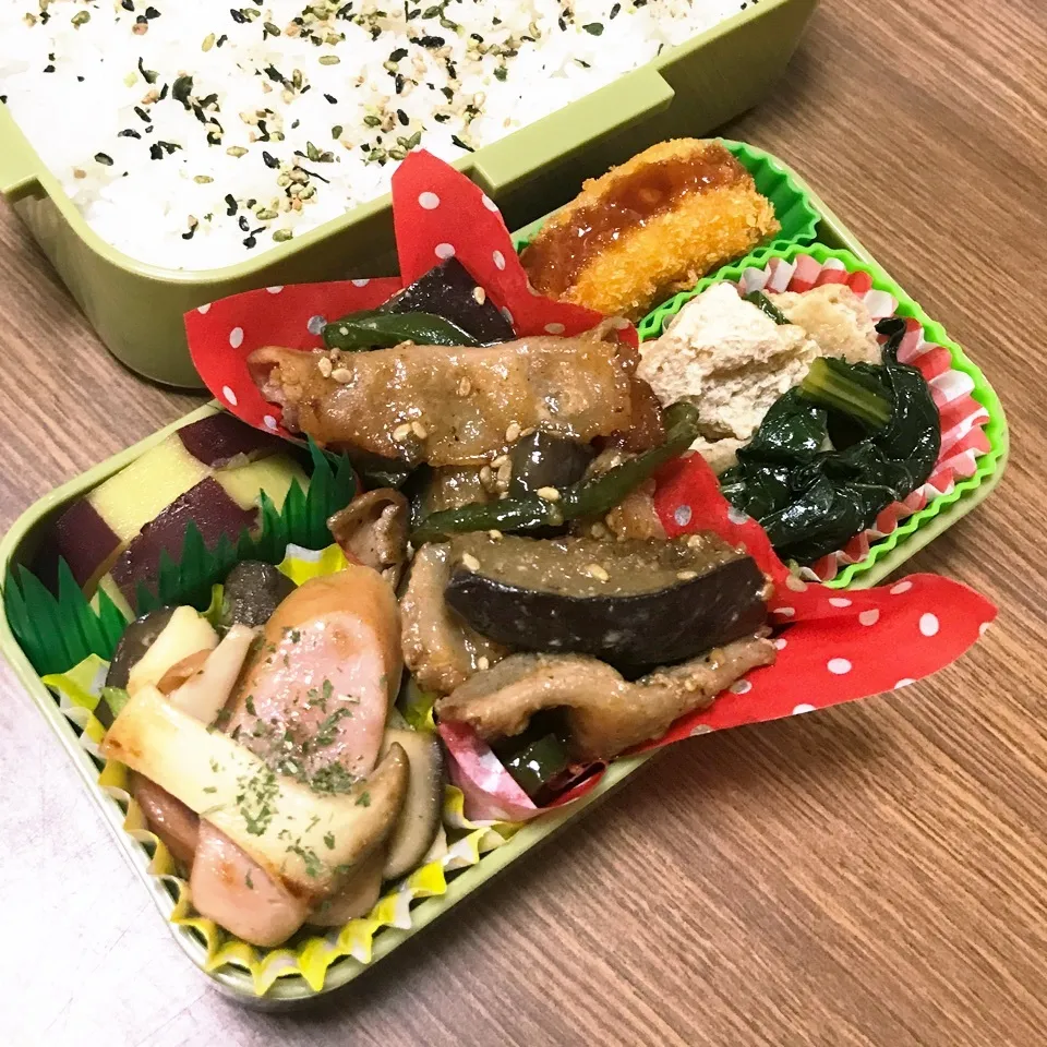 Snapdishの料理写真:中3男子弁当♡豚なすピーマン胡麻味噌炒め|utaさん