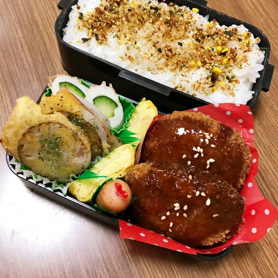 Snapdishの料理写真:中2男子弁当♡キャベツたっぷりメンチカツ|utaさん