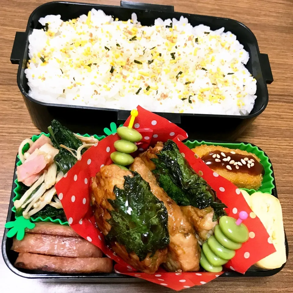 Snapdishの料理写真:中2 男子弁当♡大葉巻き鶏マヨつくね|utaさん