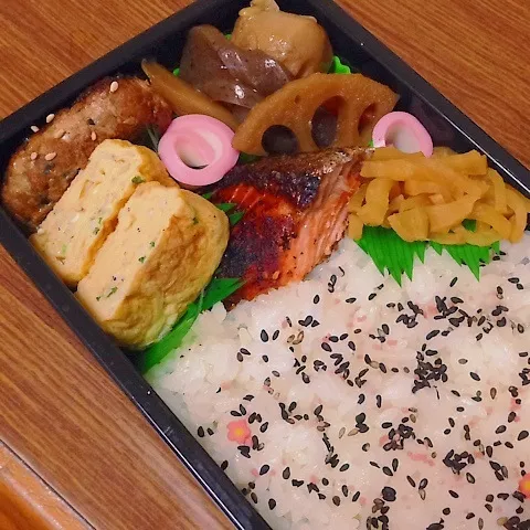 Snapdishの料理写真:男子中学生弁当♡|utaさん