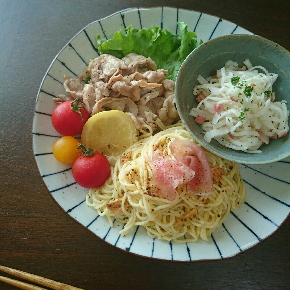 MM昼ごはんプレート|まりおさん