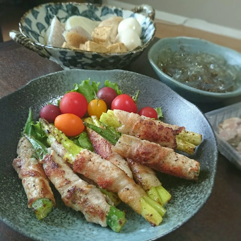 Snapdishの料理写真:祝1600♡めっちゃ緑な陸蓮根&石勺柏の肉巻き|まりおさん