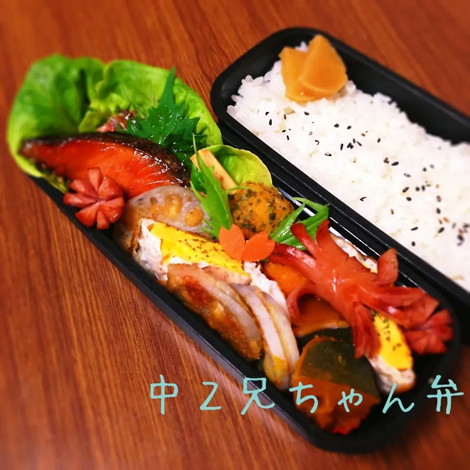 Snapdishの料理写真:男子中学生弁当☆☆|utaさん