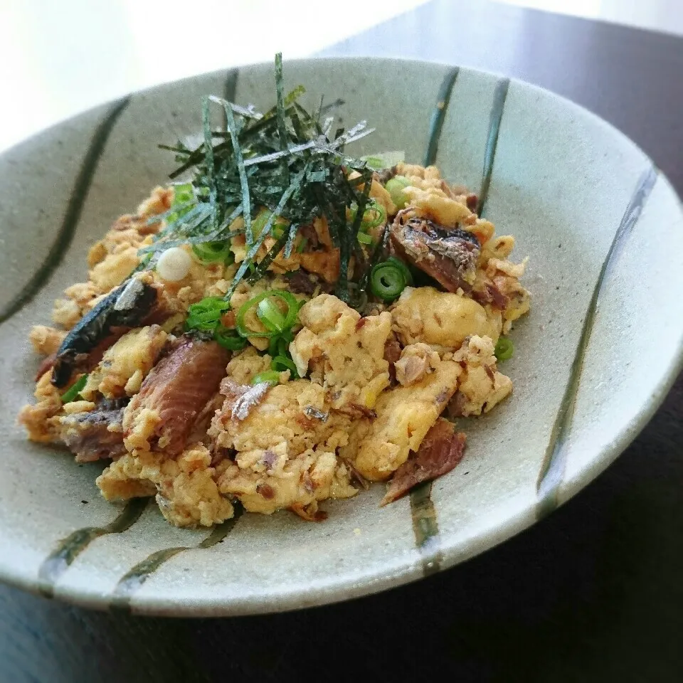 さんま蒲焼き缶卵|まりおさん