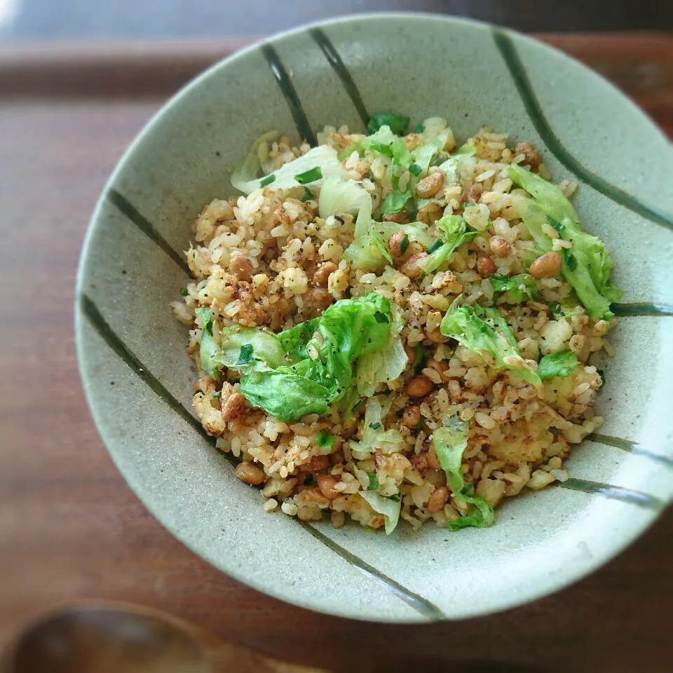 油なし納豆レタスチャーハン|まりおさん