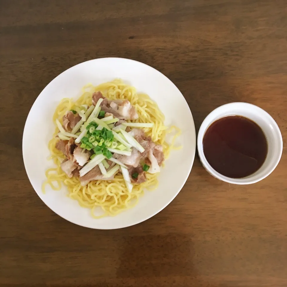 Snapdishの料理写真:冷しゃぶつけ麺|あっつさん