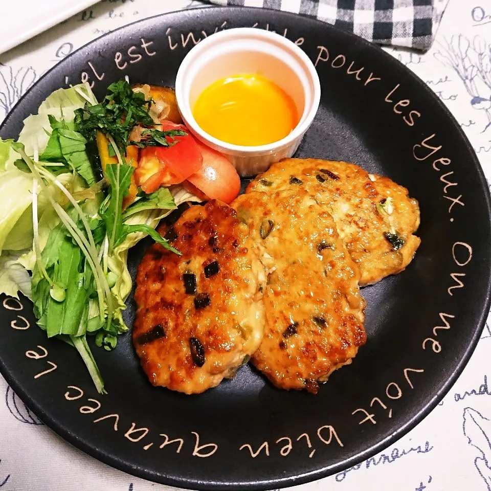 しゃなママさんの☆簡単ヘルシー❗豆腐たっぷり鶏つくね～♪|とまと🍅さん