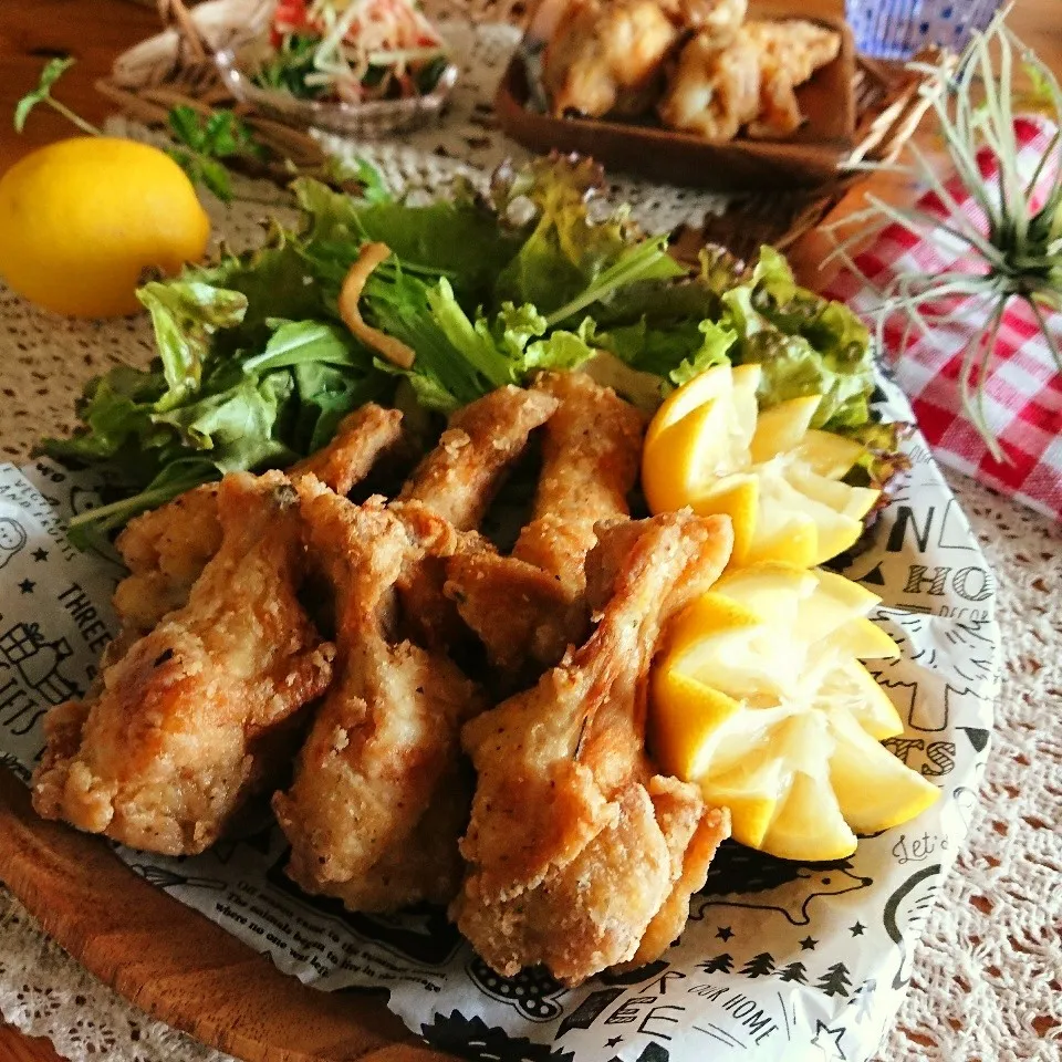 Snapdishの料理写真:しゃなママさんの☆スパイシーフライトチキン🍗|とまと🍅さん