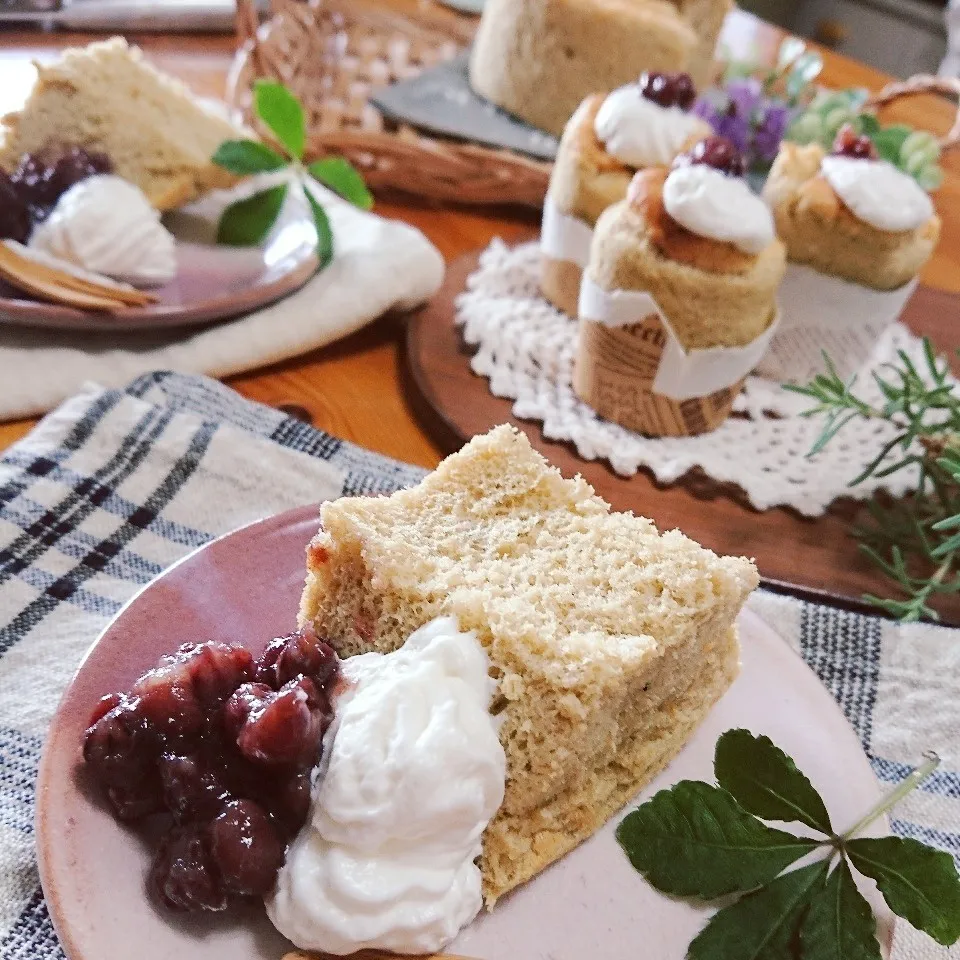 ノンオイル!!ふわっふわほうじ茶シフォンケーキ🎶|とまと🍅さん