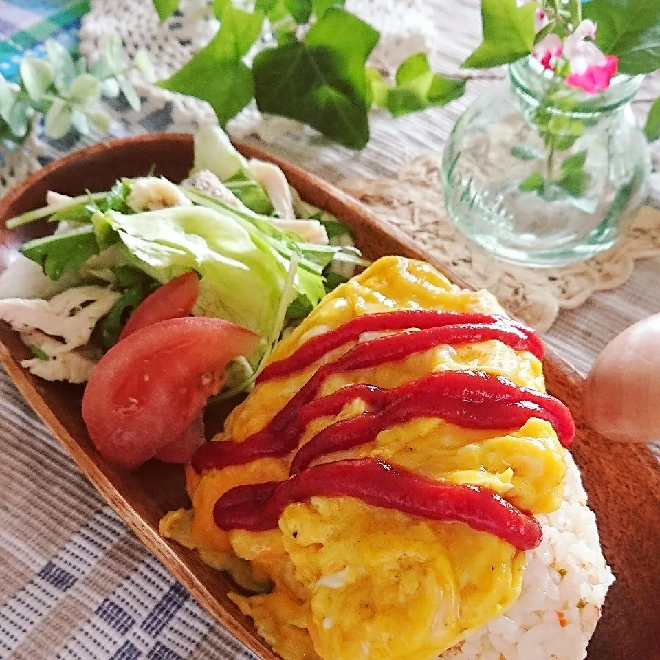 トマトご飯deオムライス☺️|とまと🍅さん