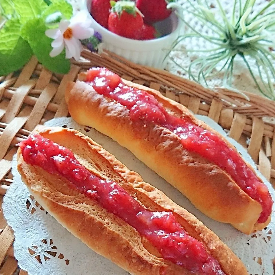 🍓苺バターのソフトフランス🇨🇵|とまと🍅さん