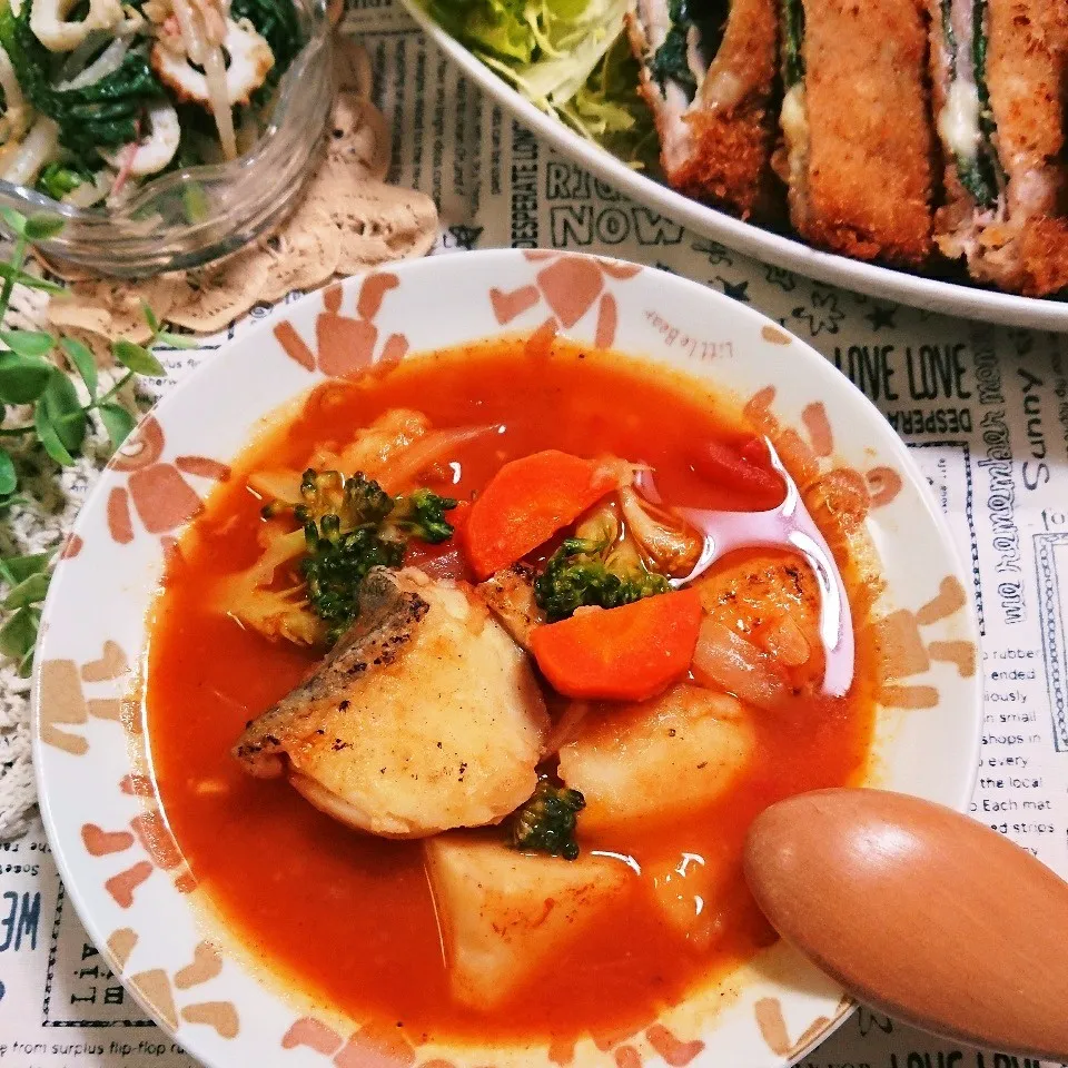 寒い日に❄️～鱈入りトマトシチューであたたまろ～🍅😌|とまと🍅さん