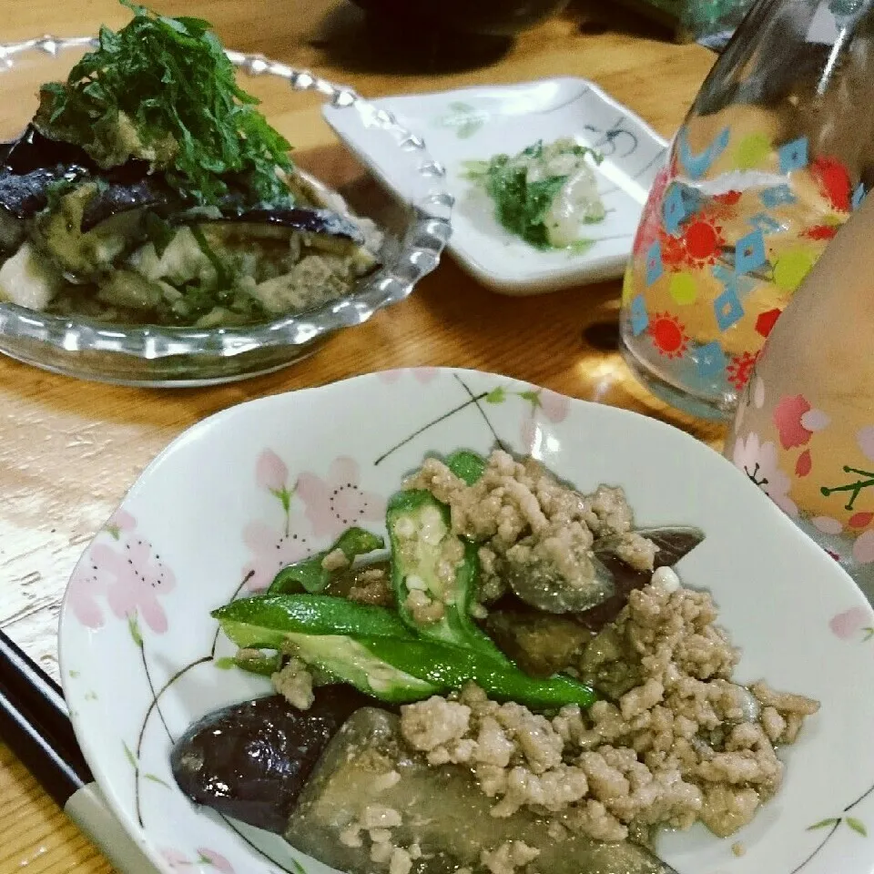 Snapdishの料理写真:お酒もご飯もすすむ～茄子とオクラの肉味噌炒め～|とまと🍅さん