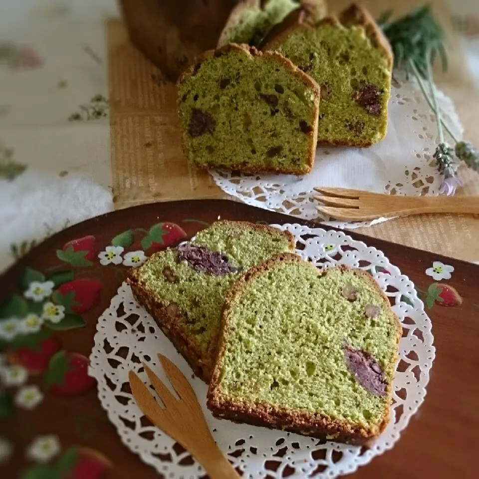 小豆入り抹茶パウンドケーキ|とまと🍅さん