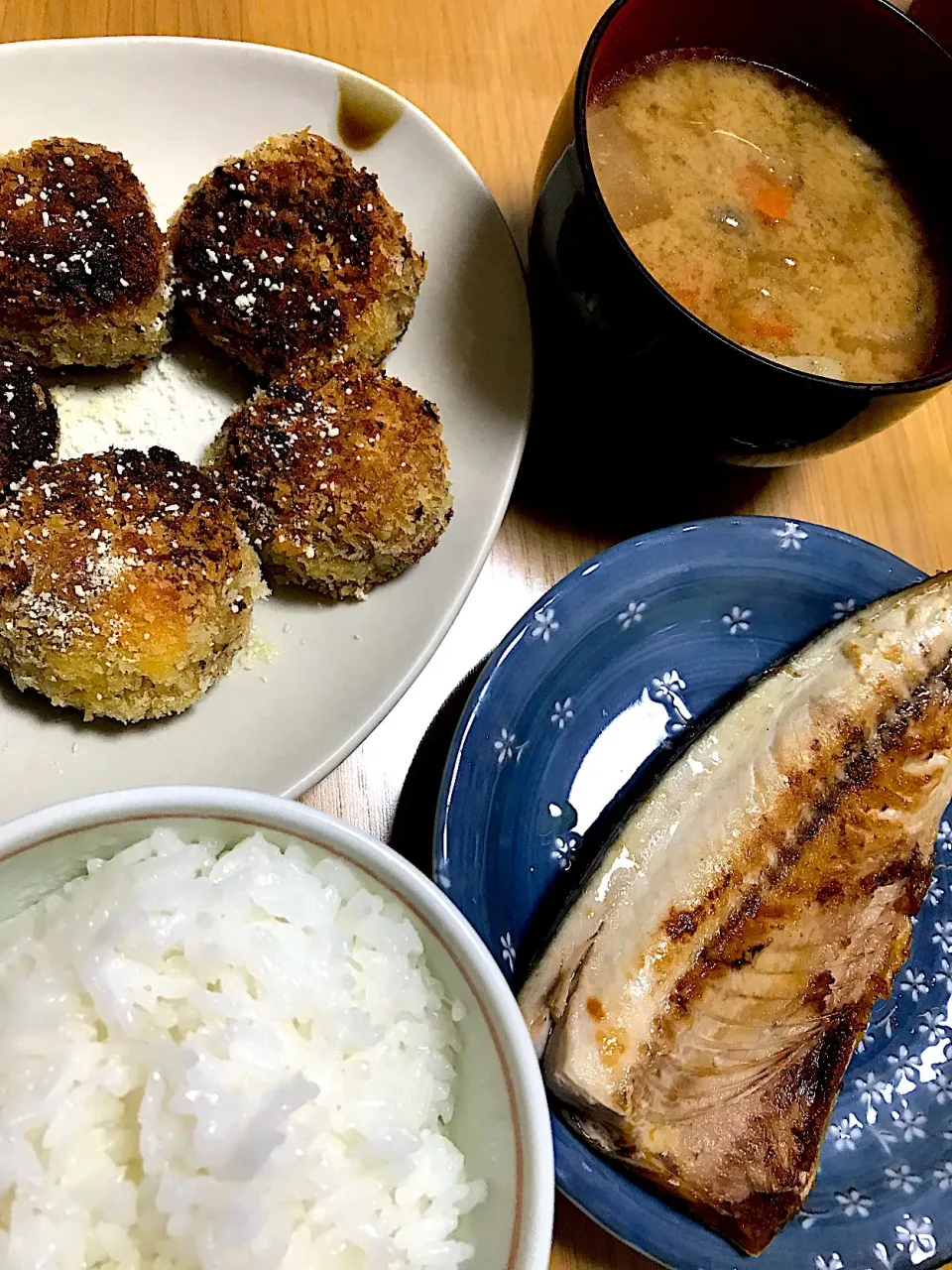 鯖の塩焼き&カレーリメイクコロッケ|sinさん