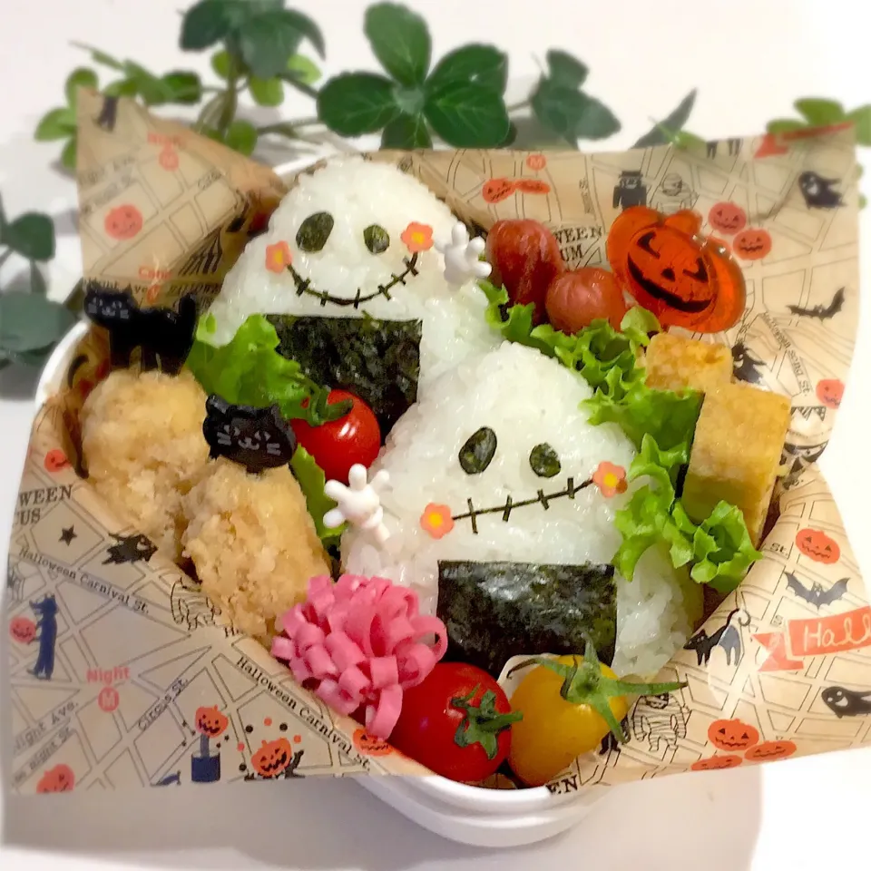 今日の小学生弁当🍙🎃👻|sakyu☆さん