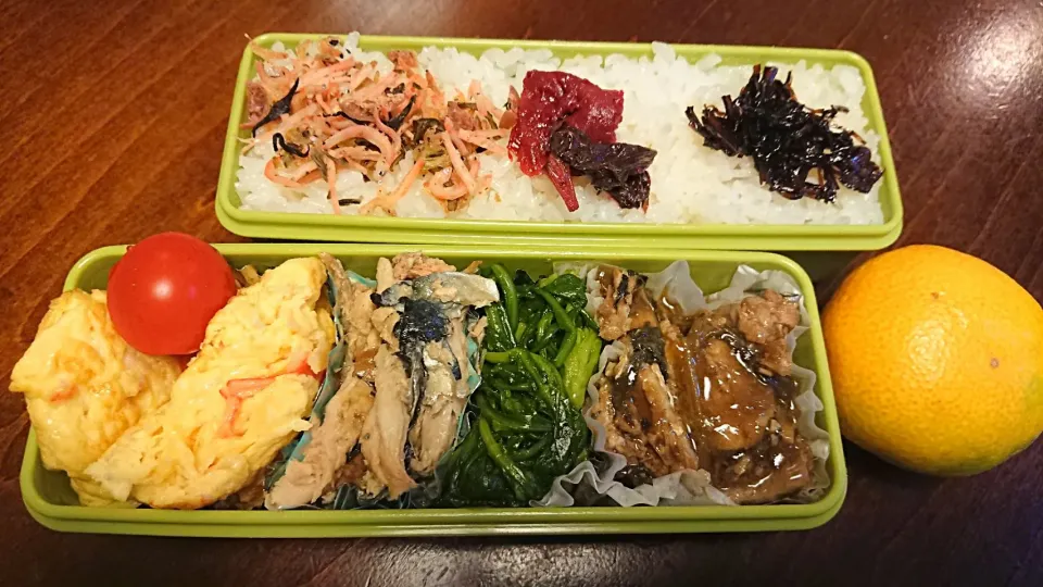 Snapdishの料理写真:秋刀魚弁当
 #今日のお弁当|りょーさん