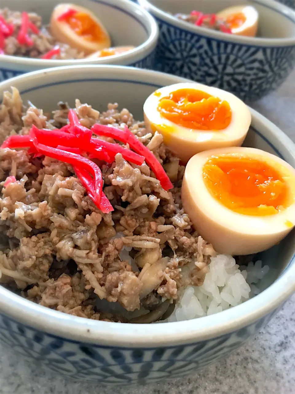 舞茸エノキのそぼろ丼✨|てんてんさん