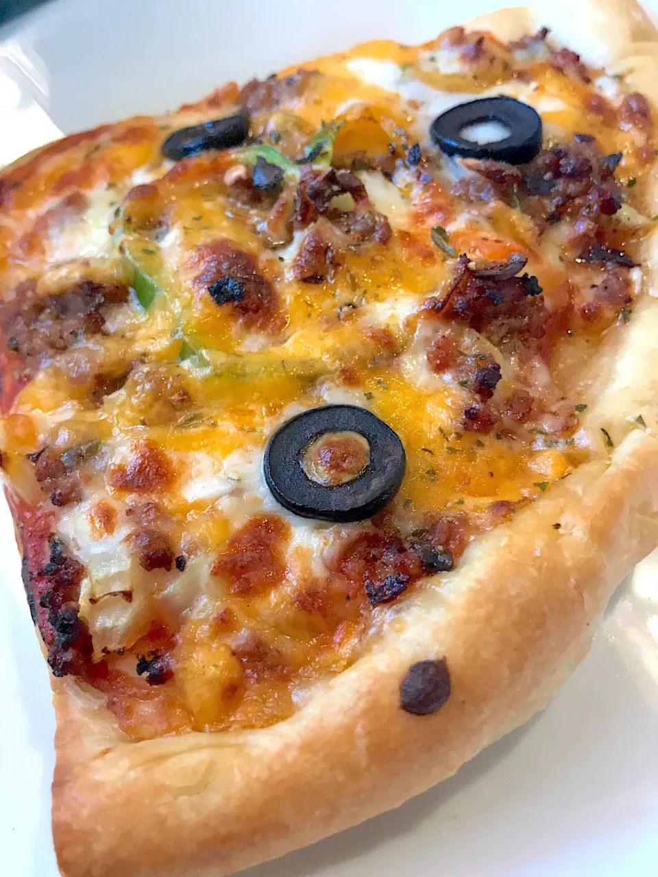 Snapdishの料理写真:キーマピザ🍕 #キーマ  #ピザ  #カレー  #halal|mariamさん