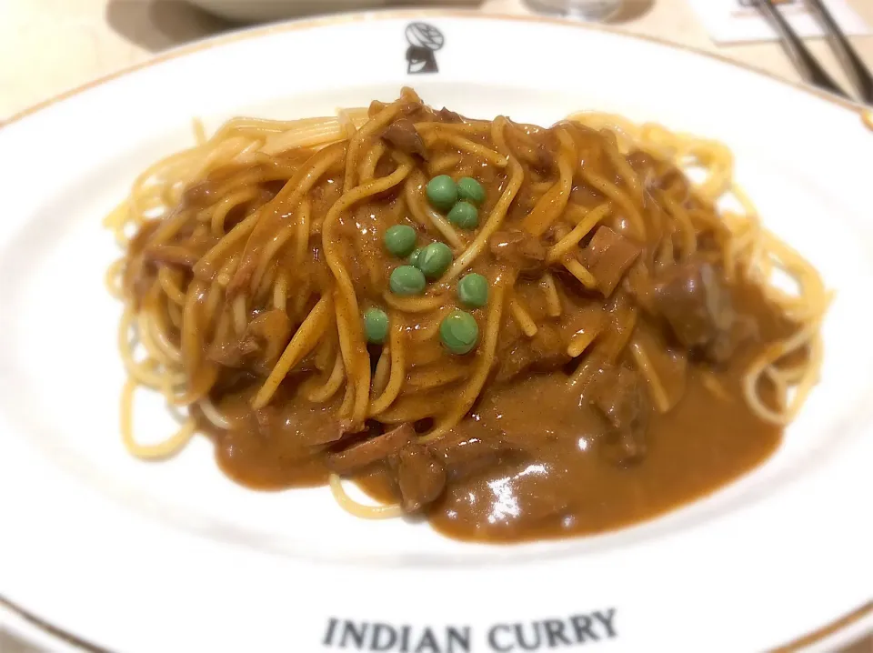 Snapdishの料理写真:インディアンカレー、パスタ版|Yas Nakさん