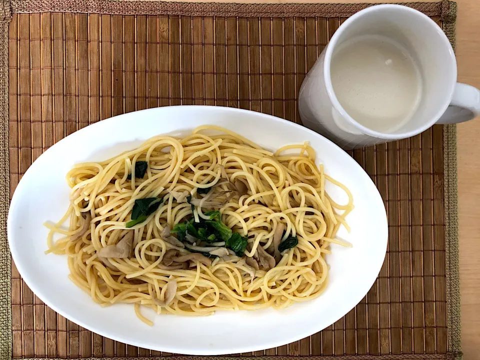 今日の昼食|としぼーさん