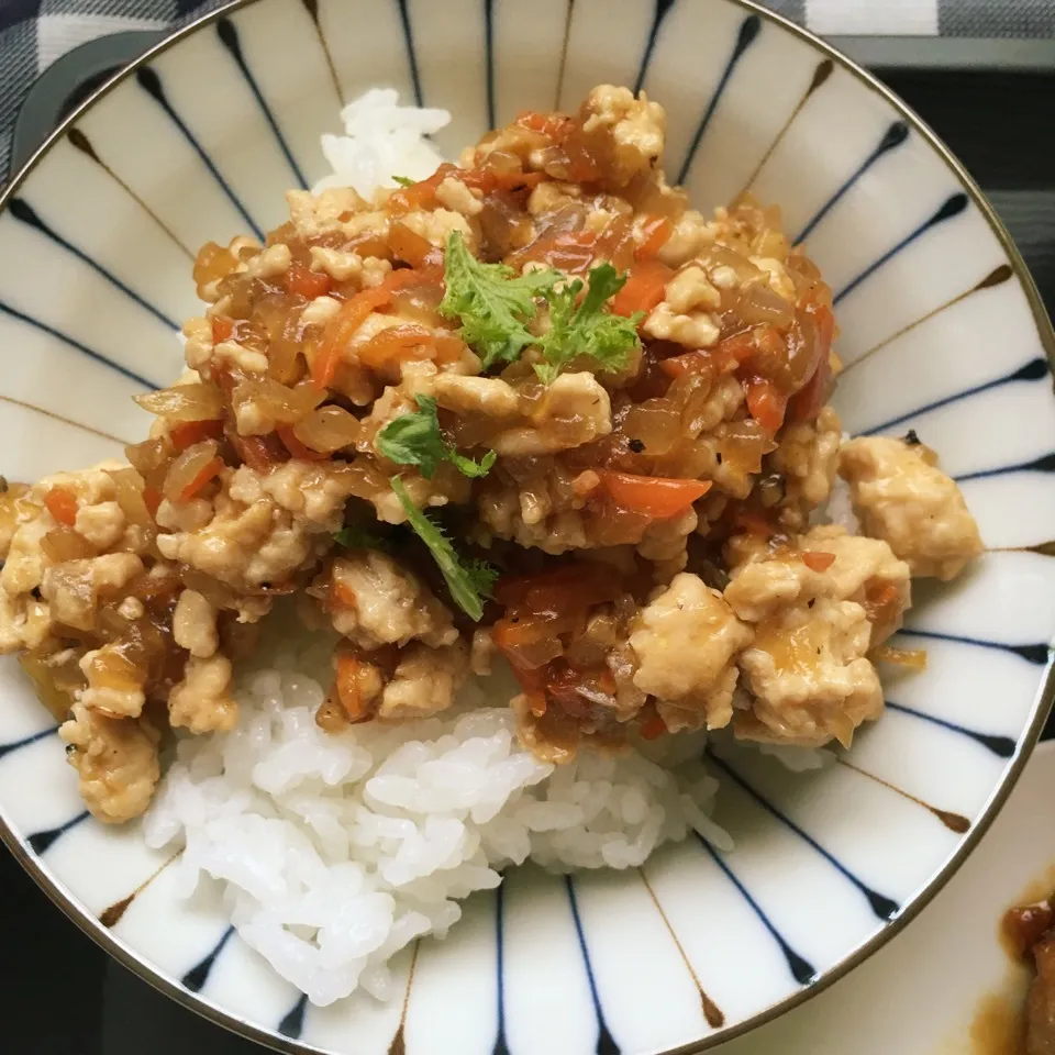 肉まん丼(ᵔᴥᵔ)|しろくまさん