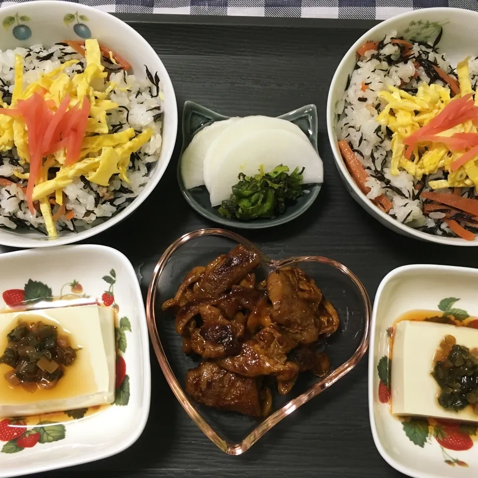 Snapdishの料理写真:晩御飯(ᵔᴥᵔ)|しろくまさん