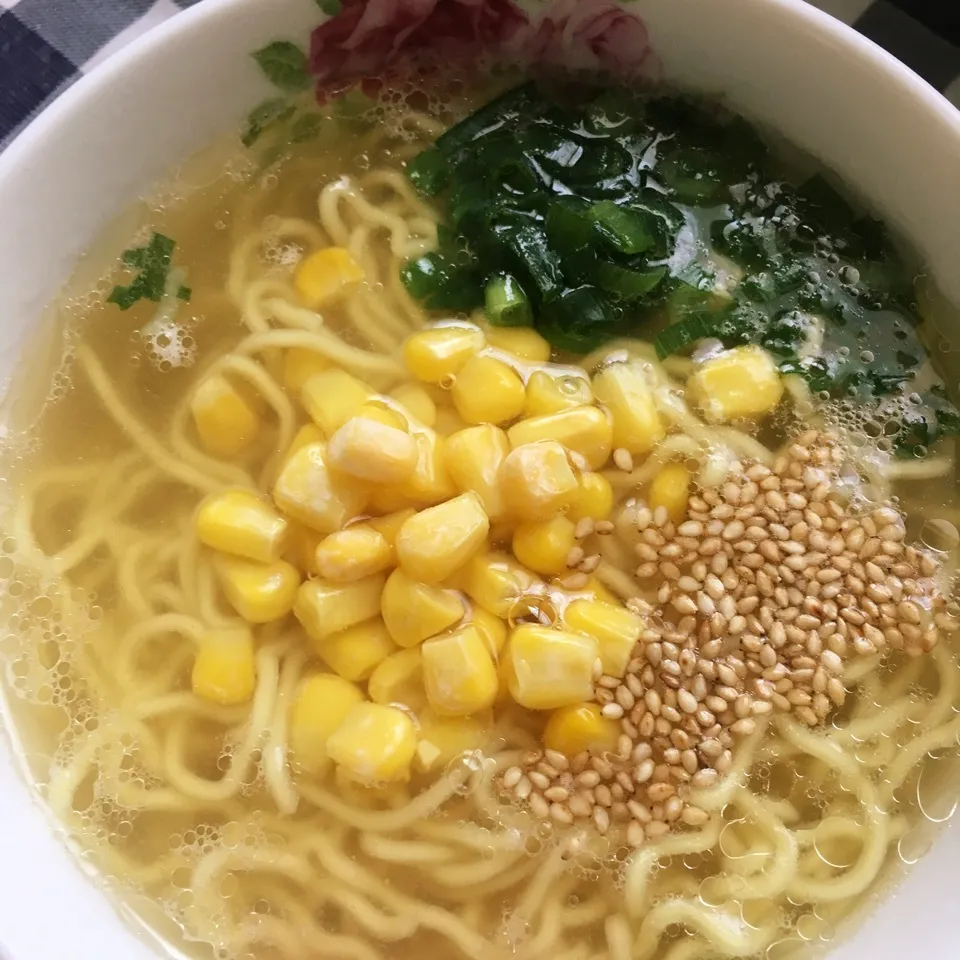 Snapdishの料理写真:新十津川ラーメン|しろくまさん