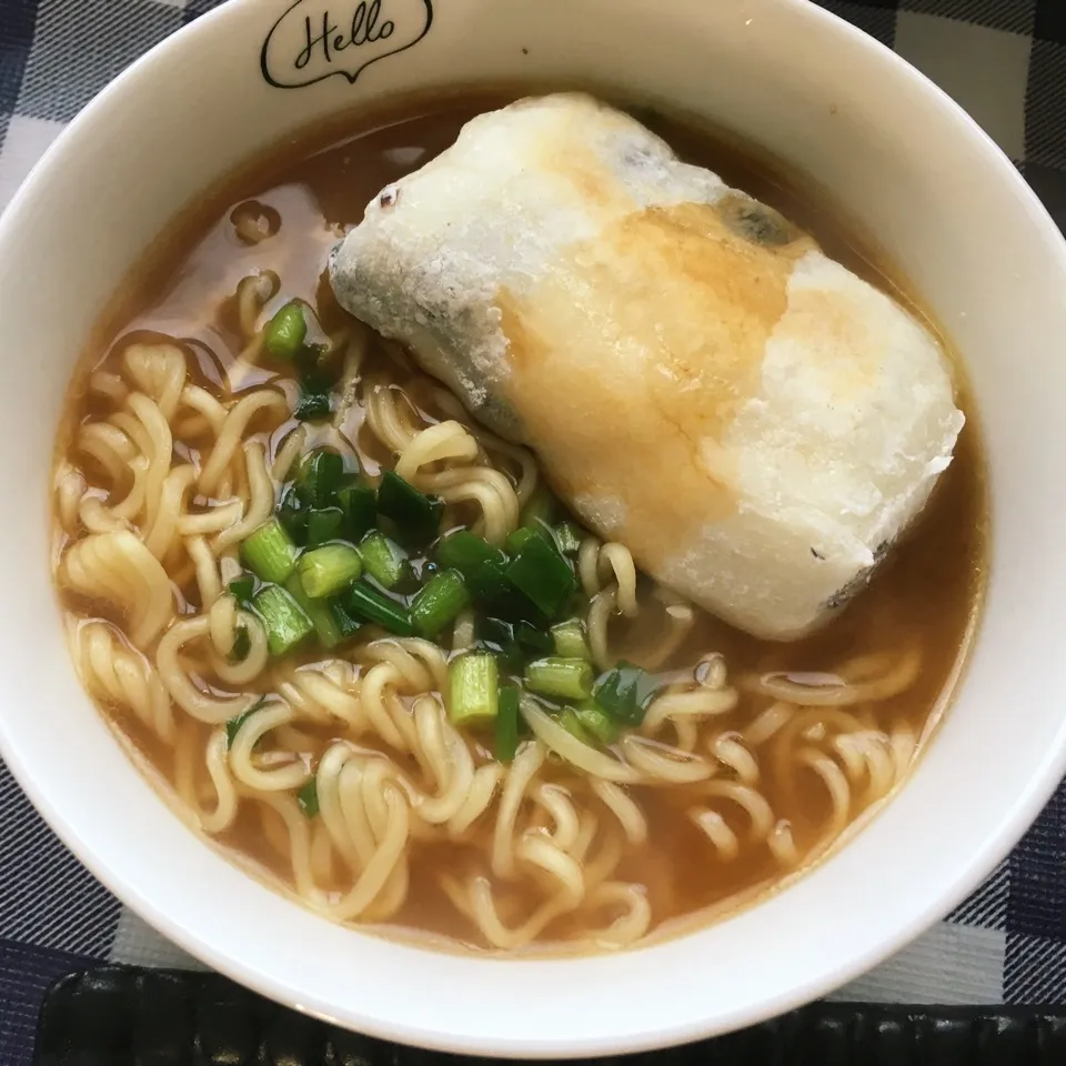 餅入りラーメン|しろくまさん