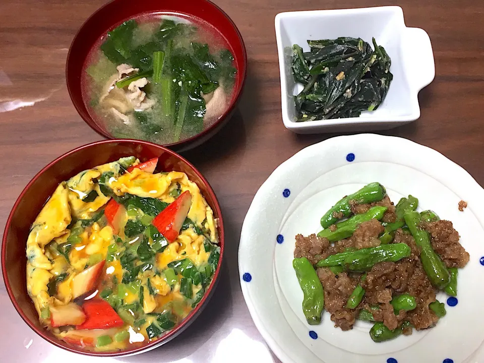 小松菜入かに玉 牛肉とししとうの炒め物 小松菜と豚肉の味噌汁 金時草の胡麻和え|おさむん17さん