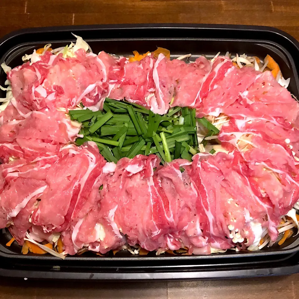 Snapdishの料理写真:炊き肉 …話題？の炊き肉を作ってみました(^^)|ゆうみん（4人の母ちゃん）さん