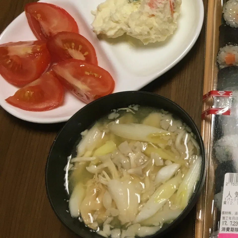 Snapdishの料理写真:たもぎ茸の味噌汁|しろくまさん