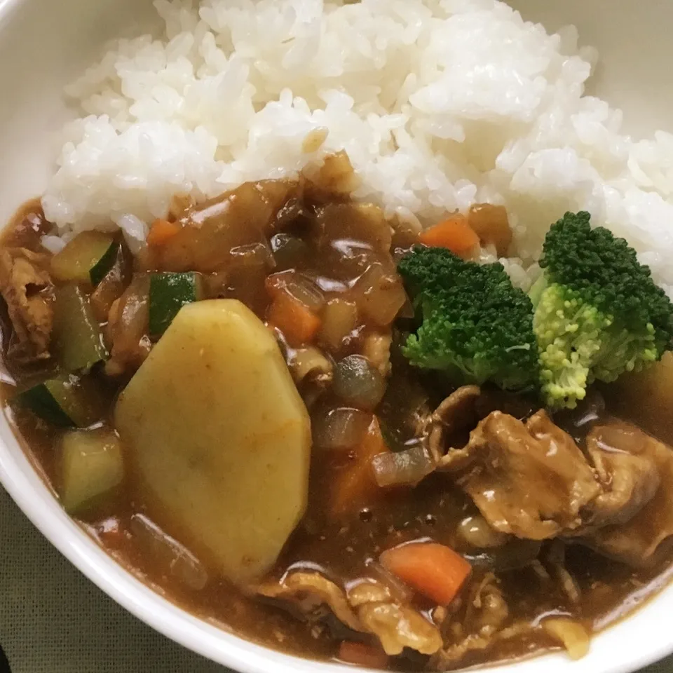 あり物夏カレー🍛|しろくまさん