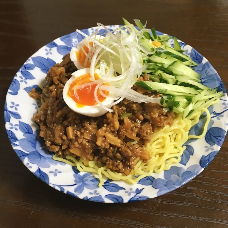 ジャージャー麺|TOMOさん