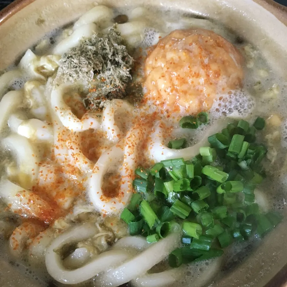 とろろ昆布のおうどん🍲|しろくまさん