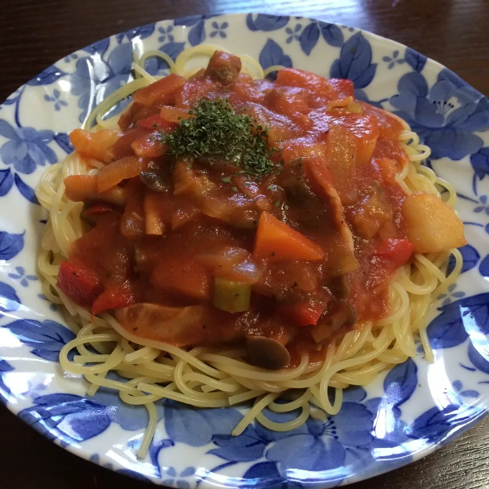 Snapdishの料理写真:野菜スープでパスタ|TOMOさん