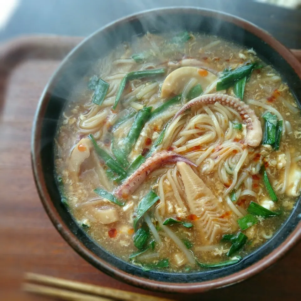 酸辣湯麺|まりおさん