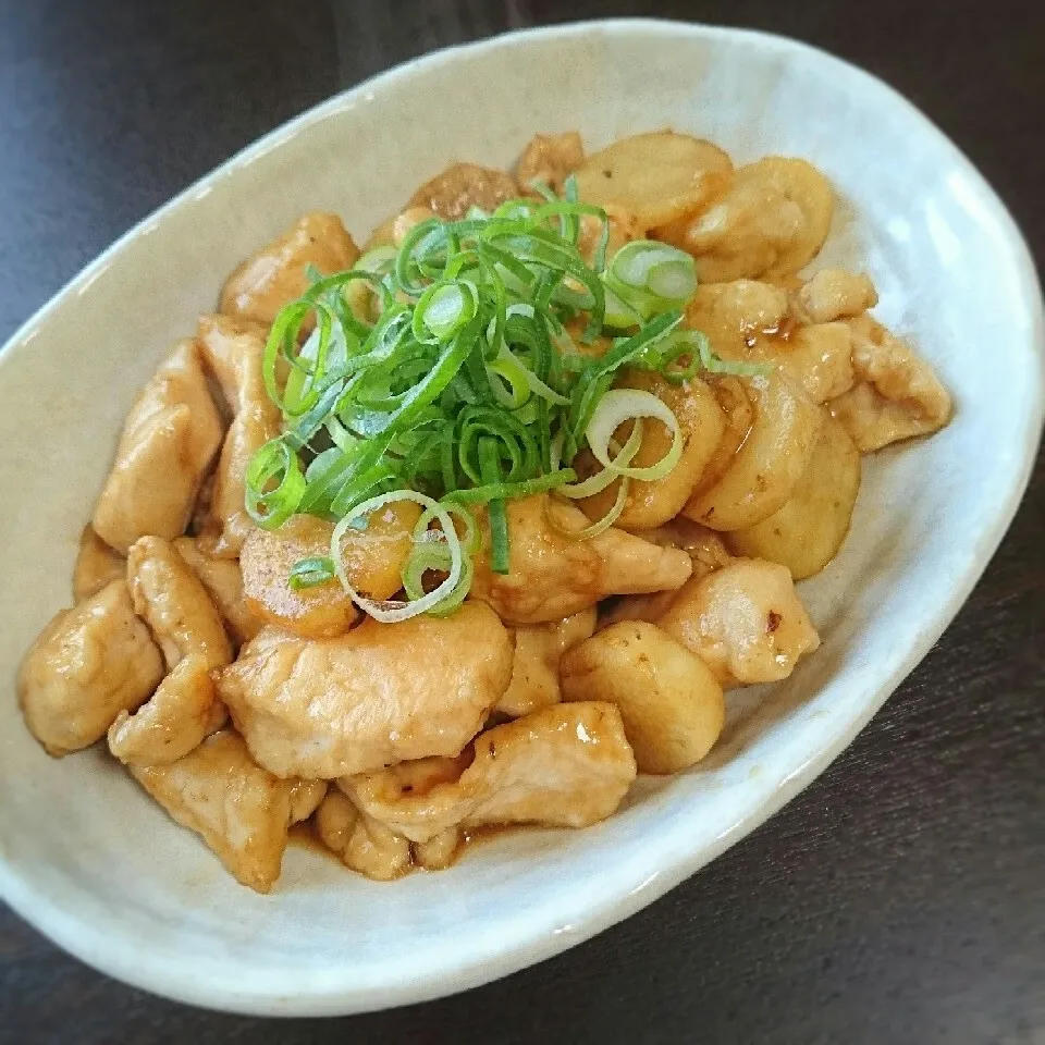 鶏ムネ肉と長芋のにんにく醤油炒め|まりおさん