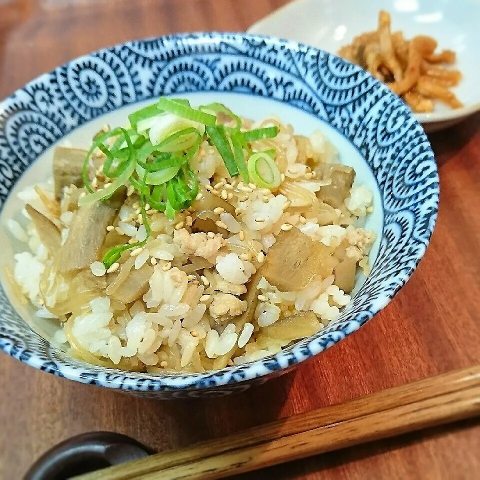 そぼろ煮混ぜごはん|まりおさん