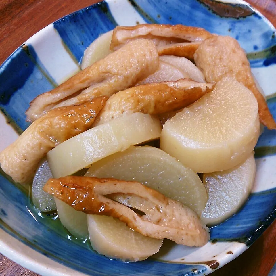 大根とちくわの煮物|まりおさん