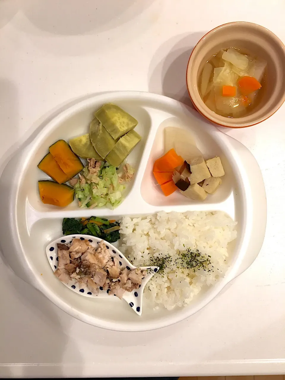 Snapdishの料理写真:1歳2ヶ月離乳食
10/24夕飯|airi-nさん