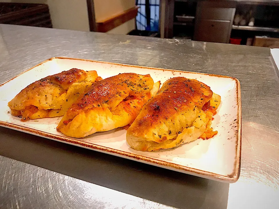 Snapdishの料理写真:Calzones|Sean Bruegmanさん