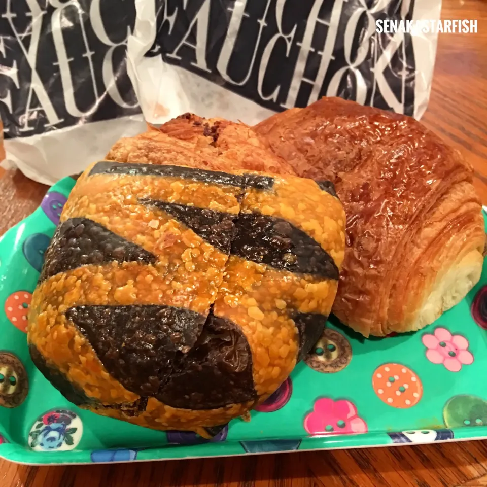 FAUCHON パンオショコラ🎃パンプキンパンオショコラ|愛さん